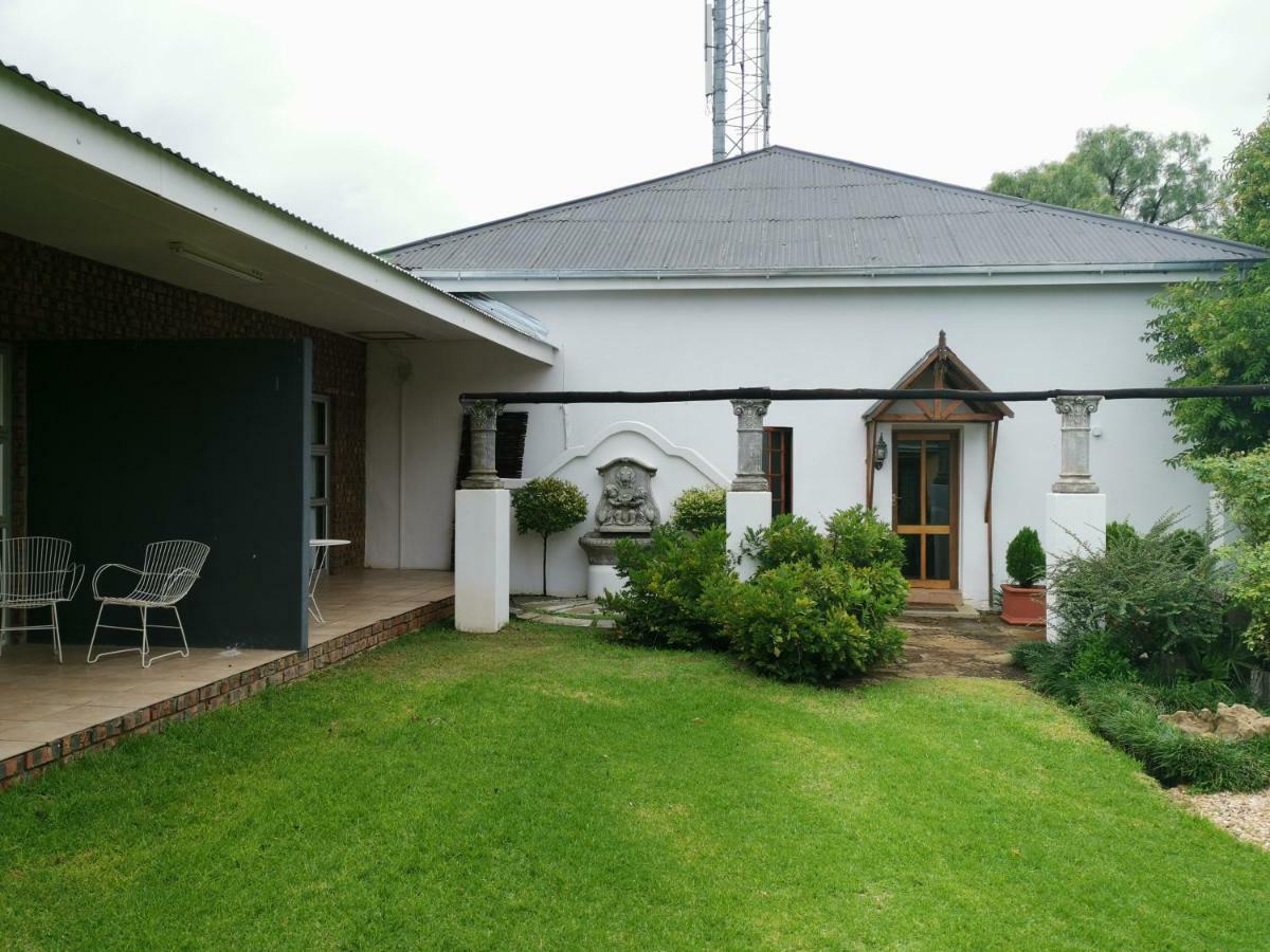 En Route Guest House Trompsburg Extérieur photo